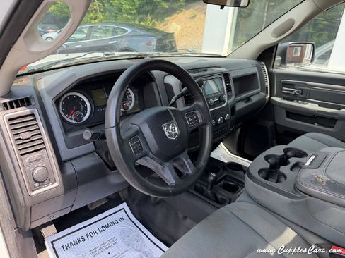 Used 2013 RAM 2500 Tradesman w/ PWR & Remote Entry Group AWD/4WD image 4