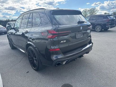 Used 2024 BMW X5 xDrive40i w/ M Sport Package image 11