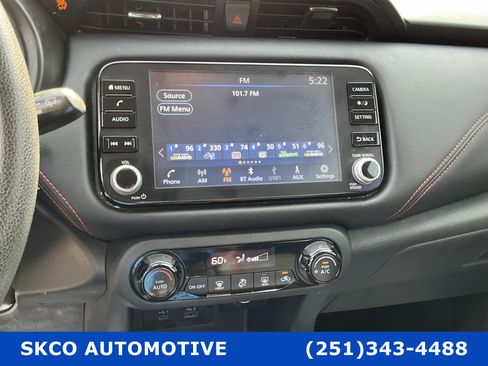 Used 2021 Nissan Kicks SR image 16