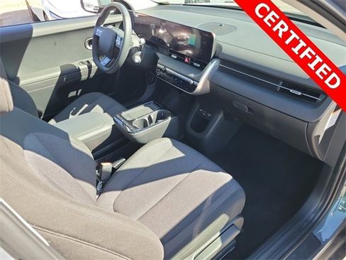Certified 2025 Hyundai Ioniq 5 SE image 17