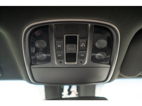 Used 2019 Kia Sorento SX FWD image 20