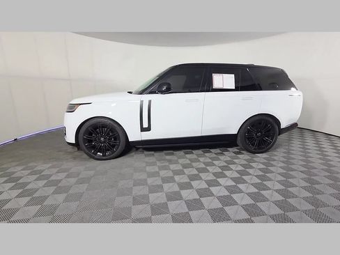 Used 2024 Land Rover Range Rover SE AWD/4WD image 49