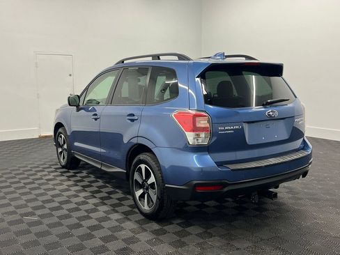 Used 2017 Subaru Forester 2.5i Premium w/ All-Weather Package image 3