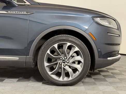 Used 2023 Lincoln Nautilus Reserve w/ Equipment Group 201A AWD/4WD image 14