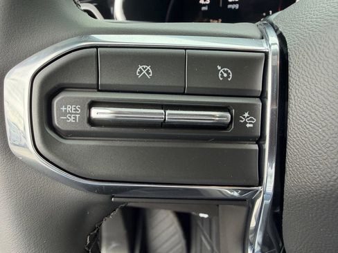 New 2026 GMC Canyon Elevation w/ Convenience Package image 28