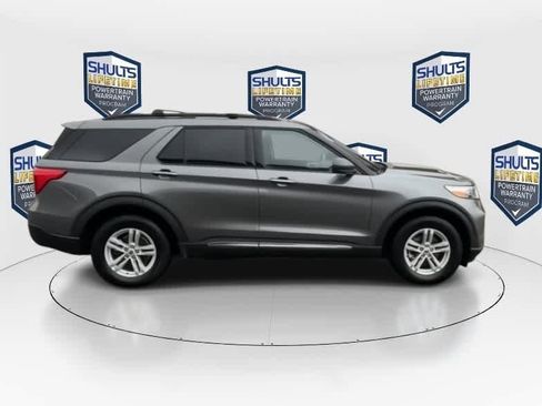 Used 2023 Ford Explorer XLT w/ Equipment Group 202A AWD/4WD image 9
