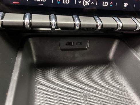 Certified 2026 GMC Terrain Denali w/ LPO, Floor Liner Package AWD/4WD image 24