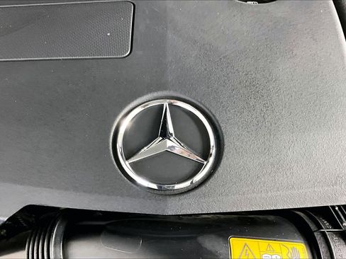 Used 2022 Mercedes-Benz E 350 Sedan image 30