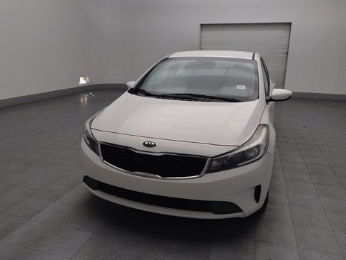 Used 2017 Kia Forte LX FWD image 15
