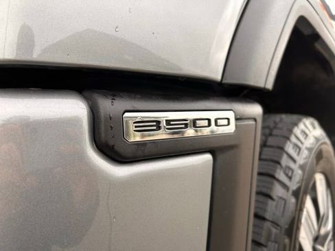 Used 2024 GMC Sierra 3500 Denali w/ Denali Reserve Package image 9