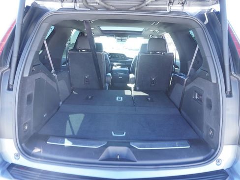 Used 2021 Cadillac Escalade Sport w/ LPO, ONYX Package image 8