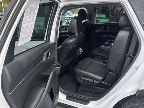 Used 2024 Kia Sorento X-Line EX AWD/4WD image 23