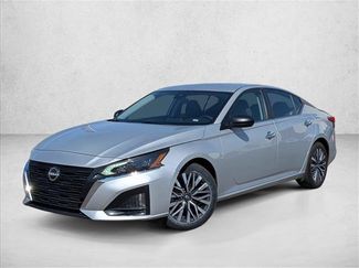 Used 2024 Nissan Altima 2.5 SV FWD video 2