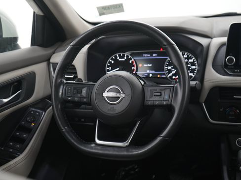 Used 2023 Nissan Rogue SV w/ SV Premium B Package AWD/4WD image 15