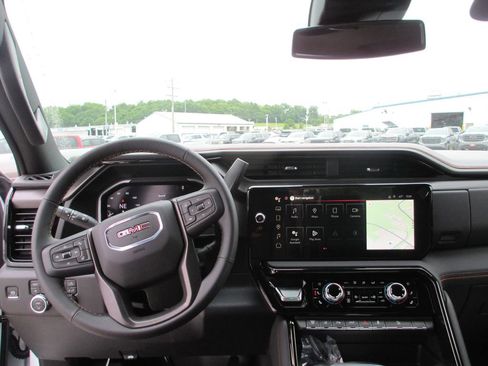 New 2026 GMC Sierra 2500 AT4 AWD/4WD image 14