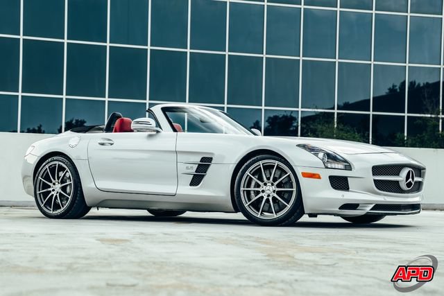 Used 2012 Mercedes-Benz SLS AMG Roadster image 42