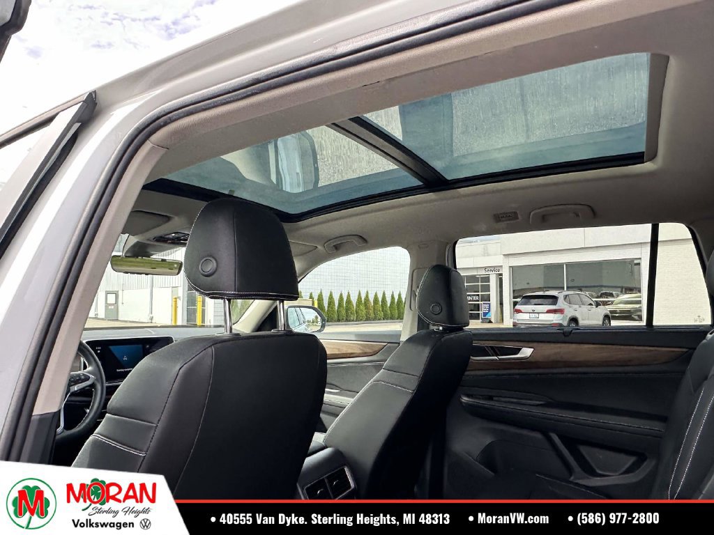 Certified 2026 Volkswagen Atlas SE w/ Panoramic Sunroof Package AWD/4WD image 16