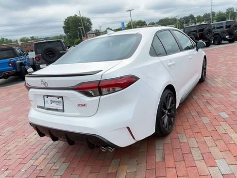 Used 2024 Toyota Corolla XSE FWD image 9