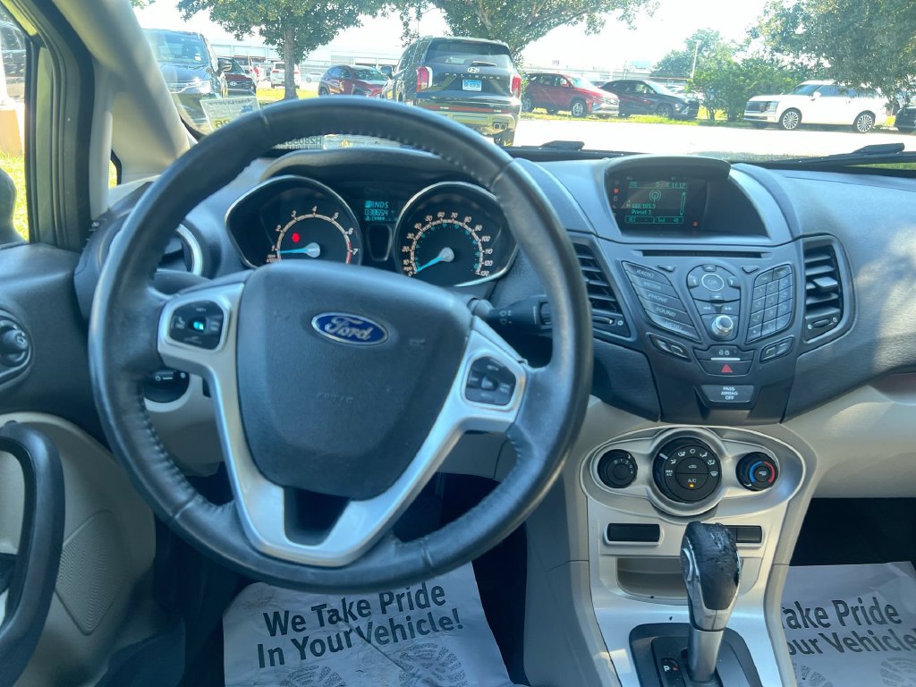 Used 2016 Ford Fiesta SE FWD image 11