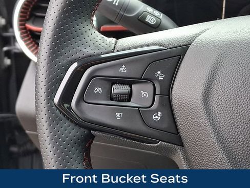 Used 2024 Chevrolet Trax RS w/ Sunroof Package image 26