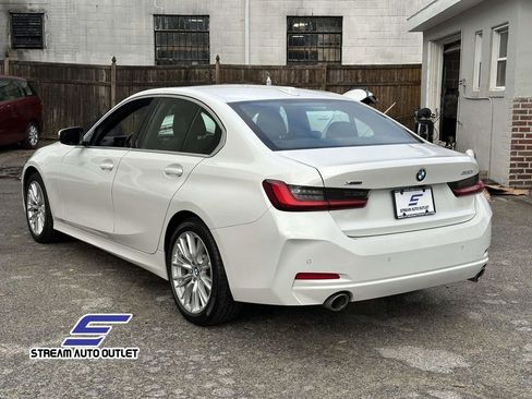 Used 2024 BMW 330i xDrive Sedan w/ Convenience Package image 8