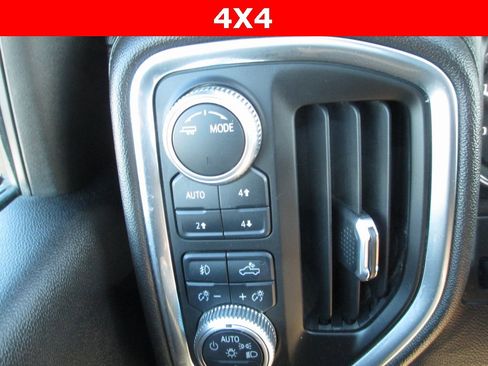 Used 2021 GMC Sierra 3500 Denali w/ Denali Black Diamond Edition image 23