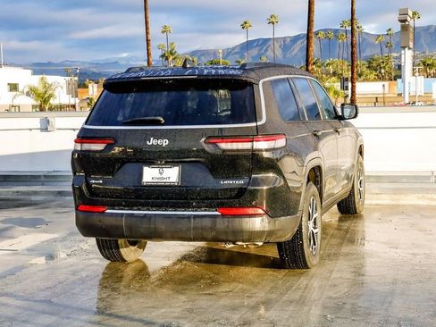 Certified 2024 Jeep Grand Cherokee L Limited w/ Luxury Tech Group II image 9