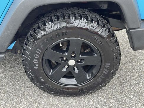 Used 2018 Jeep Wrangler Unlimited Sport S AWD/4WD image 19