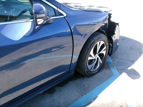 Used 2021 Subaru Legacy Premium AWD/4WD image 4