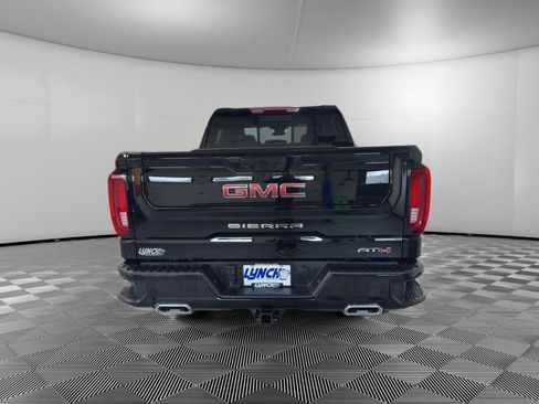 Used 2025 GMC Sierra 1500 AT4 w/ AT4 Premium Package AWD/4WD image 4