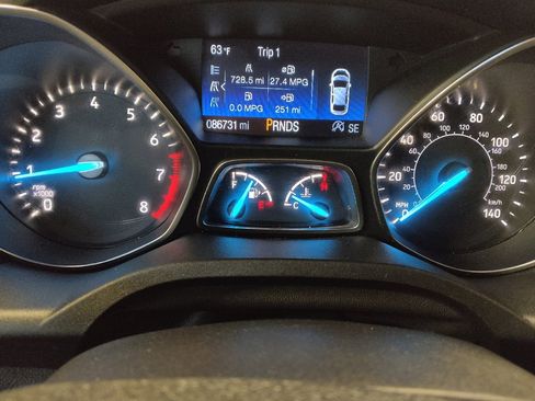 Used 2018 Ford Escape SE FWD image 23