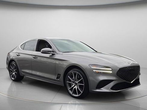 Used 2026 Genesis G70 2.5T RWD image 8