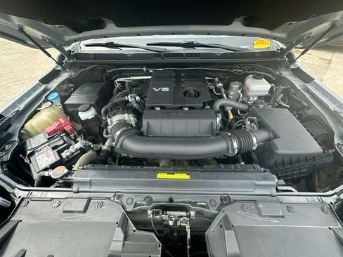 Used 2022 Nissan Frontier PRO-4X w/ Pro-4X Premium Package AWD/4WD image 34