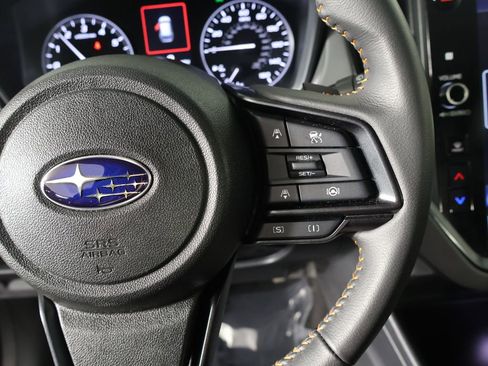 Used 2024 Subaru Crosstrek 2.5i Limited AWD/4WD image 41