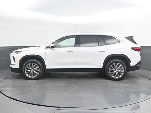 Used 2026 Buick Enclave Preferred w/ Power Package FWD image 2