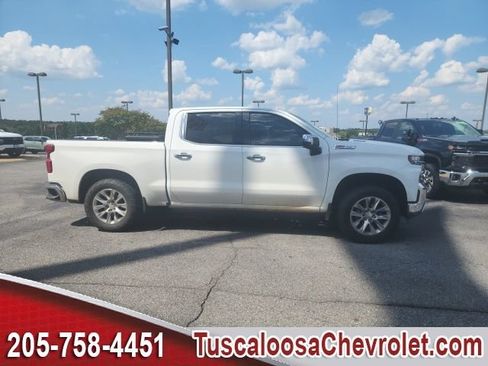Used 2021 Chevrolet Silverado 1500 LTZ w/ Z71 Off-Road Package AWD/4WD image 9