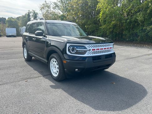New 2025 Ford Bronco Sport Heritage w/ Convenience Package AWD/4WD image 12