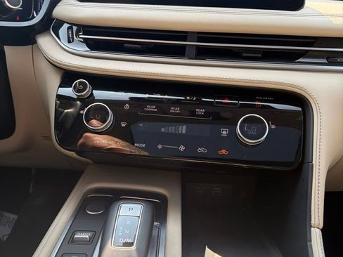 Used 2024 INFINITI QX60 Luxe AWD/4WD image 21