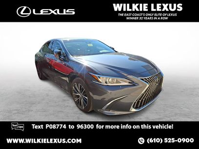 Used 2024 Lexus ES 250 w/ Premium Package