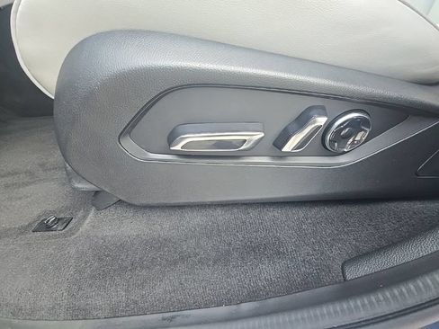 Used 2025 Acura MDX w/ Technology Package FWD image 15
