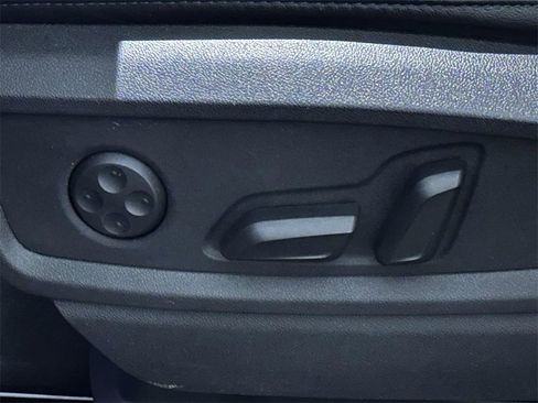 Used 2023 Audi Q5 2.0T Premium Plus w/ Premium Plus Package image 13