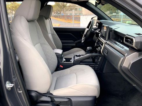 Used 2024 Toyota Tacoma SR5 image 9