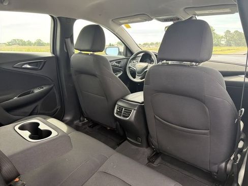 Used 2023 Chevrolet Malibu LT FWD image 17