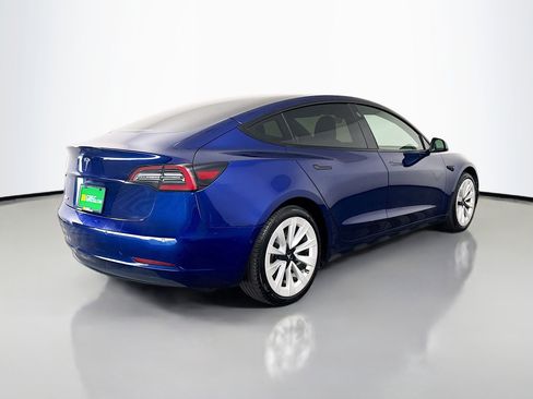 Used 2021 Tesla Model 3 Standard Range Plus image 10