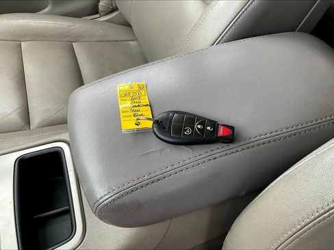 Used 2013 Jeep Grand Cherokee Laredo AWD/4WD image 37