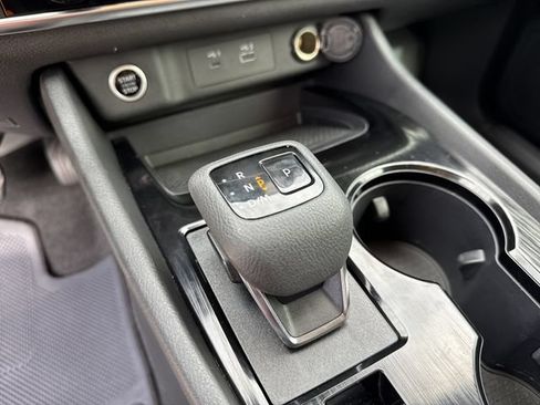 Used 2023 Nissan Rogue SV FWD image 30