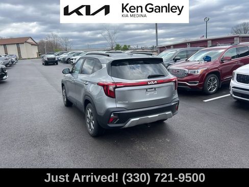 Used 2024 Kia Seltos S image 7
