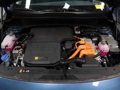 Used 2025 Kia Niro EX FWD image 16
