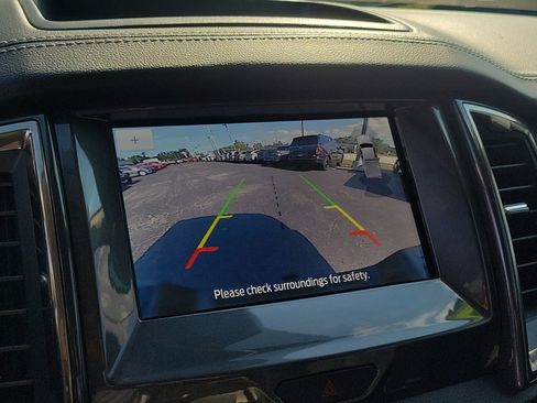 Used 2022 Ford Ranger Lariat w/ Equipment Group 501A High image 14