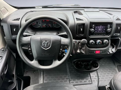 Used 2021 RAM ProMaster 2500 FWD image 24